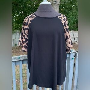 SHEIN Women’s Leopard Print Sleeve Black Blouse Size 2XL